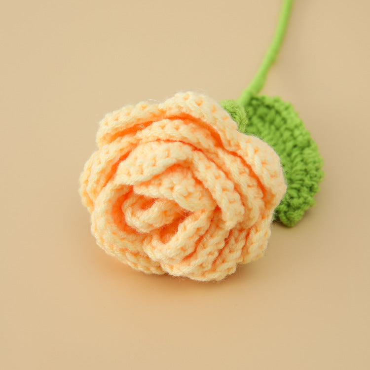 Creative Handcrafted Crochet Gradient Wool Rose - Single Stem 、Bouquet Rose for Valentine's Day,  Festival, Christmas Handheld Bouquet