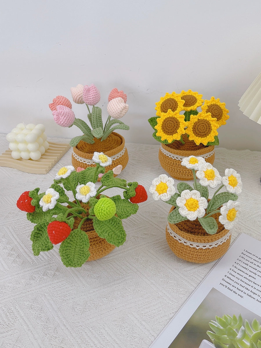 Crochet Sunflower Yarn Bouquet - Small Potted Handmade Forever Flower for Gifts & Decoration