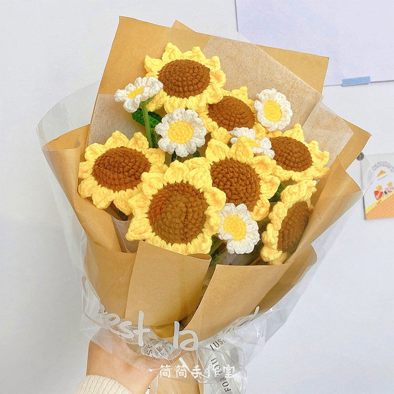 MATERIAL KIT: DIY Handmade Sunflowers Bouquet Kit - Crochet Yarn Flowers for Valentine’s Day, Best Friend or Wedding Gift