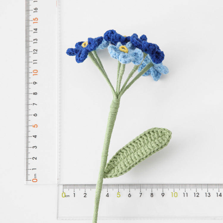 Delicate Handcrafted Crocheted Baby's Breath Bouquet with Gradient Milk Cotton Yarn - Perfect Gift for Teachers, Best Friends, and Loved Ones, Finished Floral Arrangement