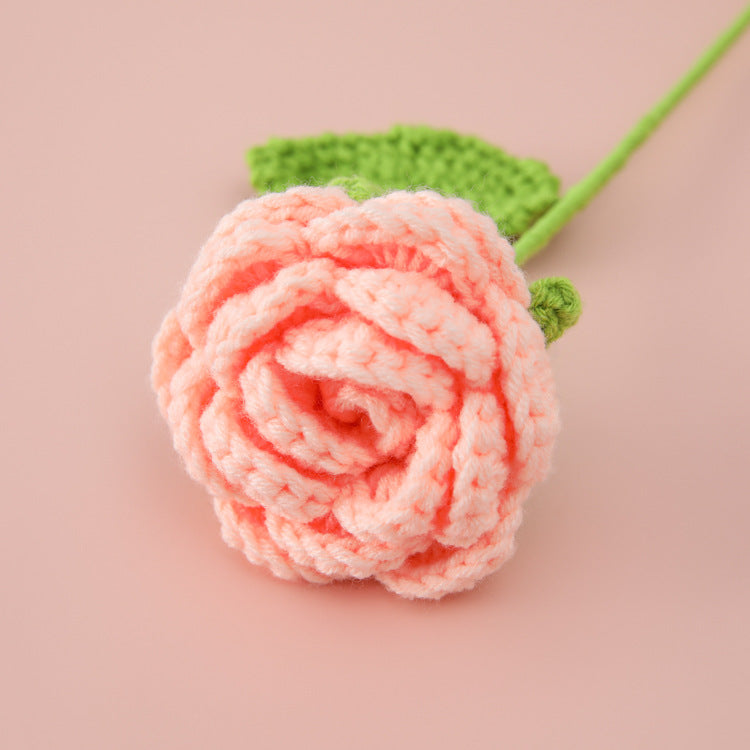 Creative Handcrafted Crochet Gradient Wool Rose - Single Stem 、Bouquet Rose for Valentine's Day,  Festival, Christmas Handheld Bouquet