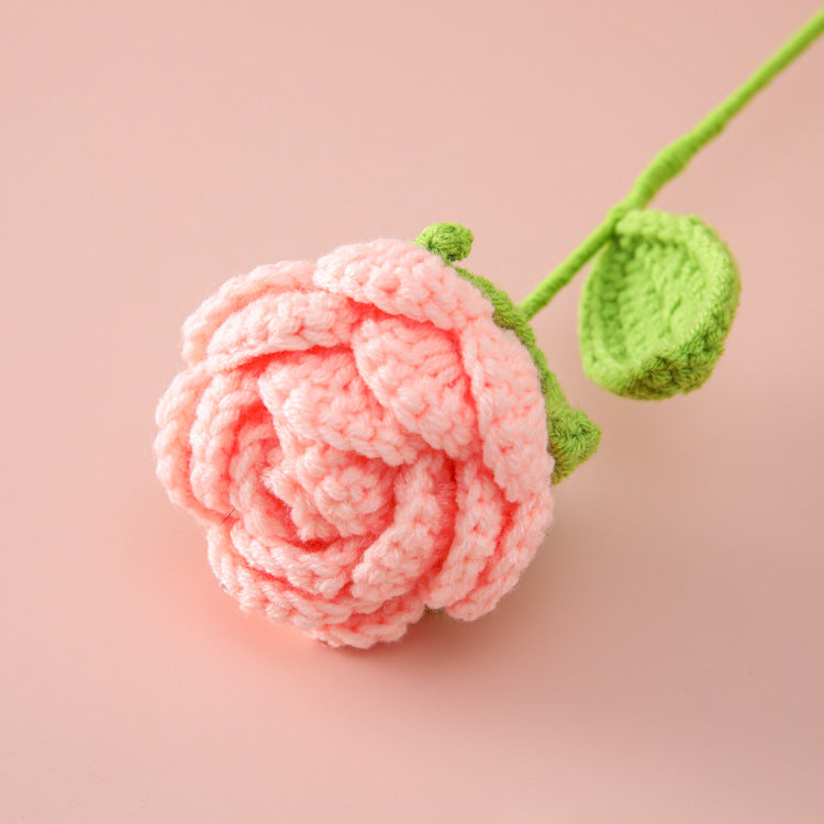 Creative Handcrafted Crochet Gradient Wool Rose - Single Stem 、Bouquet Rose for Valentine's Day,  Festival, Christmas Handheld Bouquet