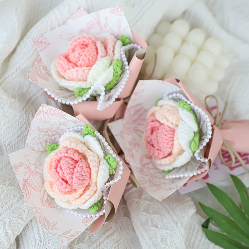 Mini Handcrafted Yarn Knitted Rose Bouquets: Mini Knit Flowers, Perfect for Gifts and Decorations for Girls and Mother's Day. These charming mini bouquets are ideal for adding a touch of handmade elegance to any occasion, from birthdays to special holiday