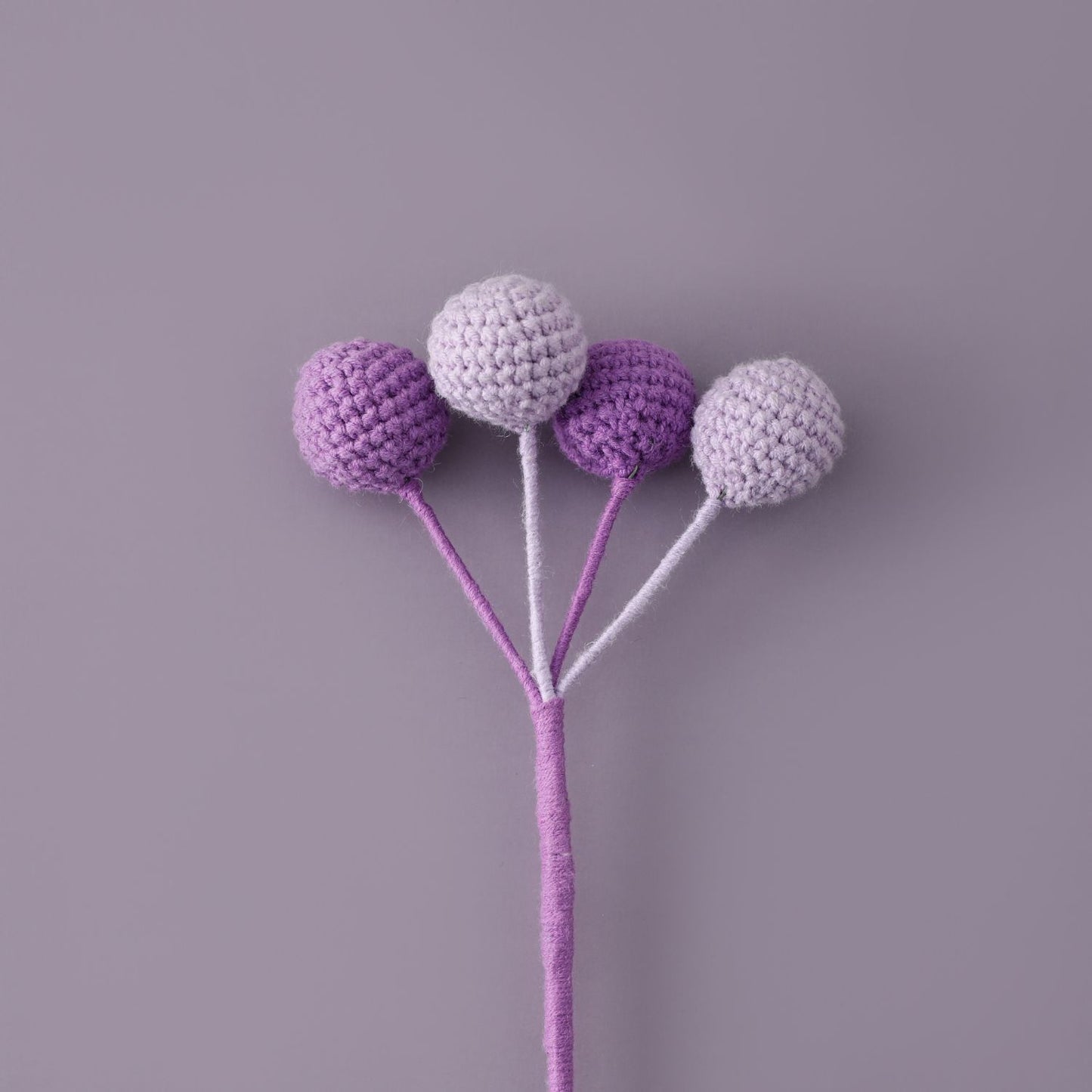 Nordic Home Decor, Everlasting Imitation Flowers with Crocheted Golden Globe Flower Branches, Berry-Colored Tennis Rackets - Perfect Photography Props for Instagram-Style Shots