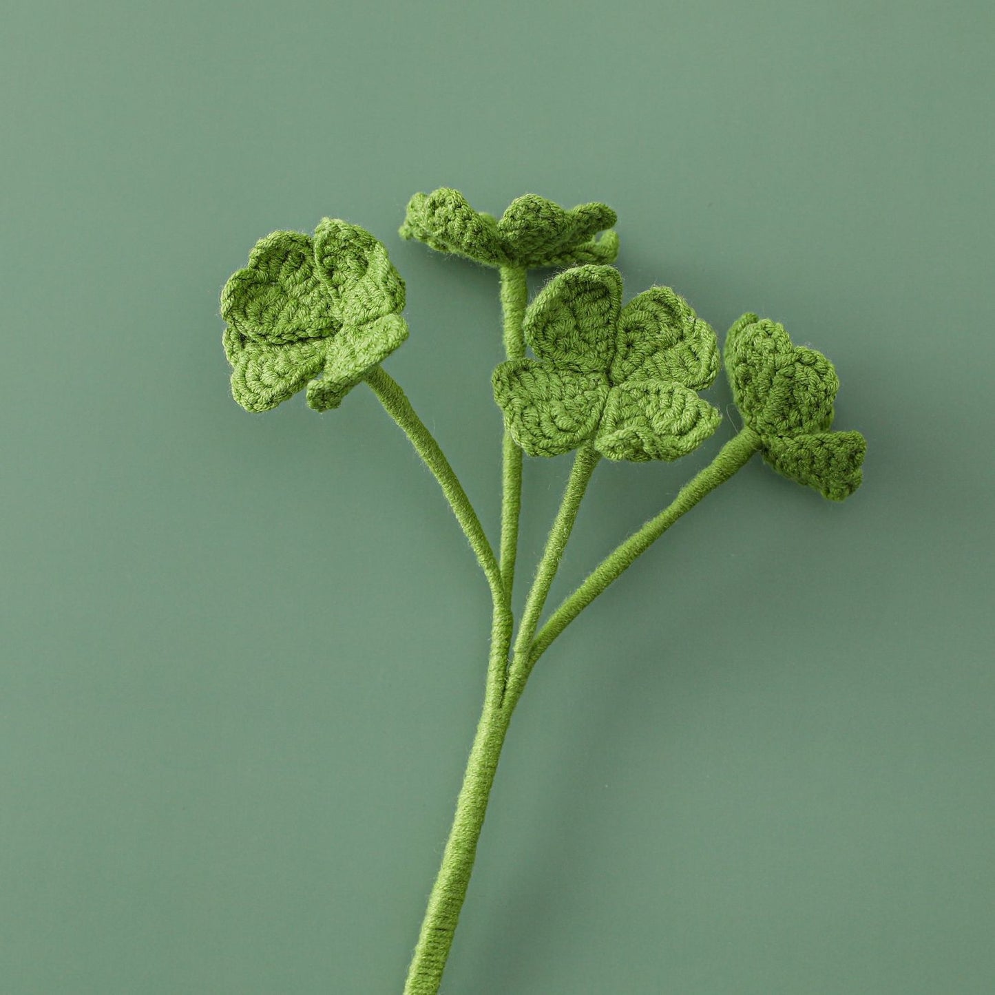 Woodland-Themed Crocheted Four-Leaf Clover Flower Branches: Ready-Made Bouquet Materials for Table, Desk, Wall Decor, Multi-Head with Leaves